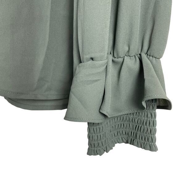 NWT Pleione Blouse Top Size‎ S Sage Green Blouse Smocked Ruffle Long Sleeve - Picture 4 of 6